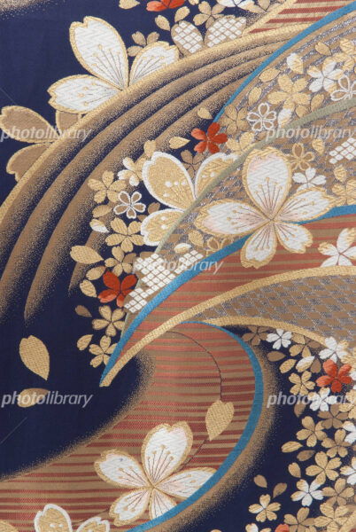 骨董品・美術品の高価買取なら「るる屋」。